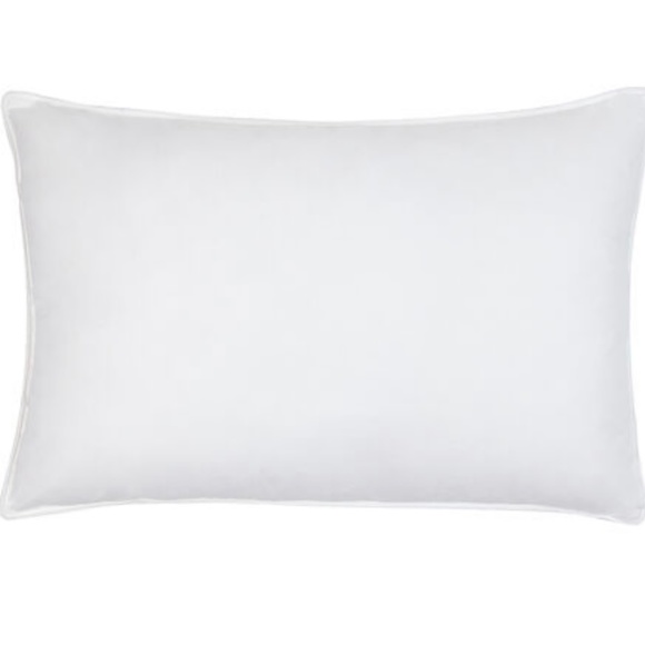 Frette Luca Down Alternative Pillow Filler in White Size Queen